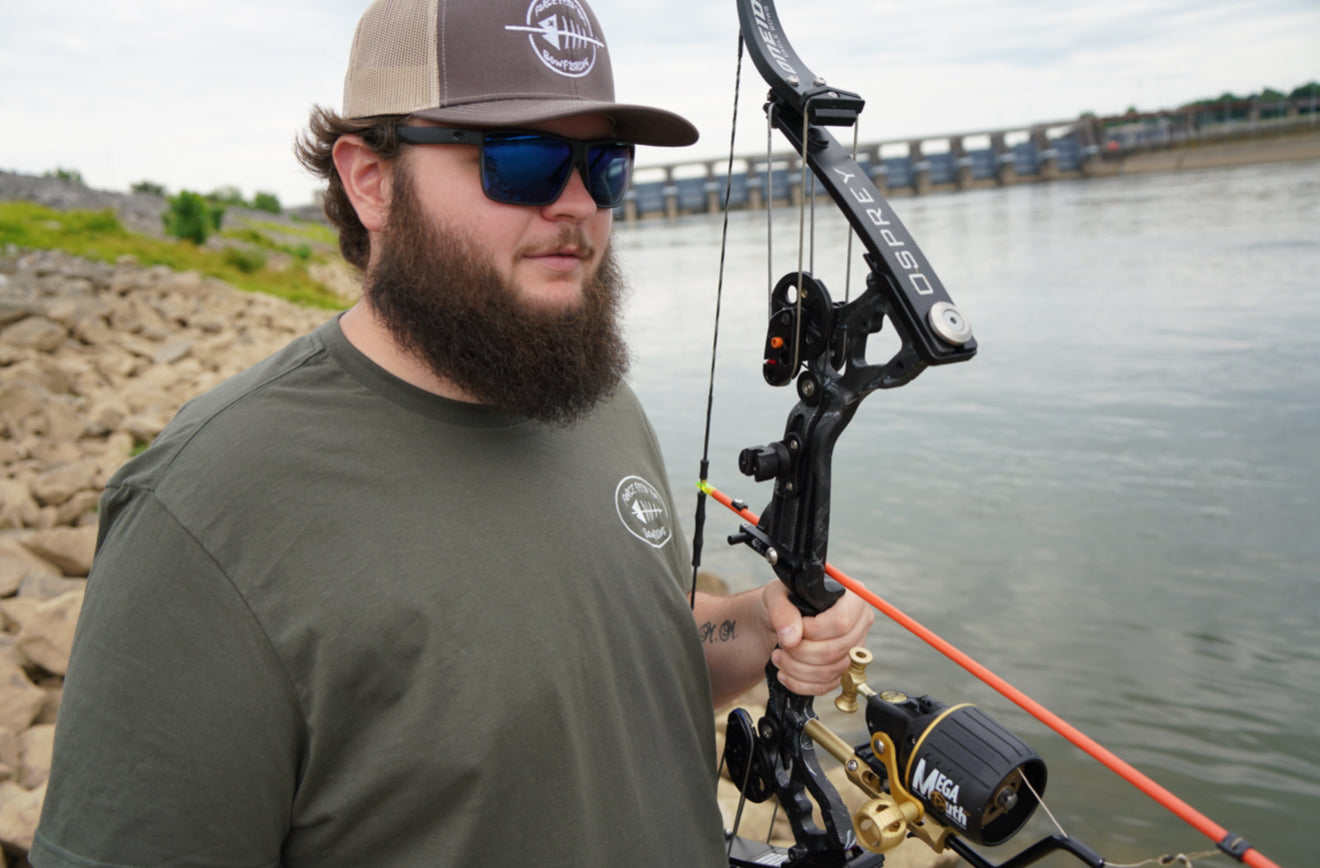 Oneida Osprey, Barkley dam, bowfishing bow, megamouth