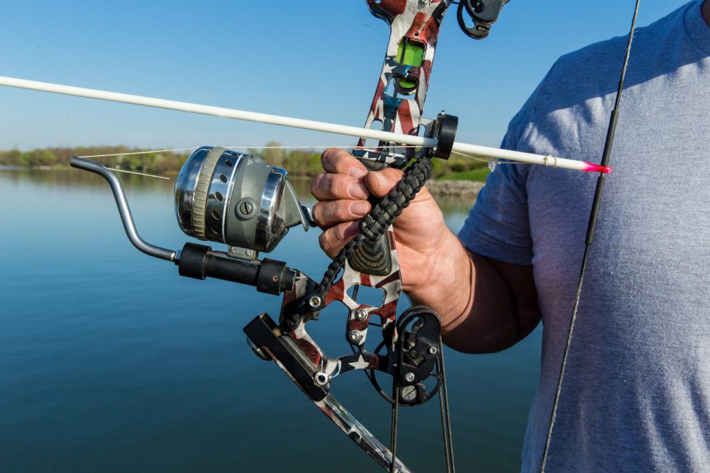 Carpzilla Bowfishing Arrow Rest - Force Feed'em Bowfishing