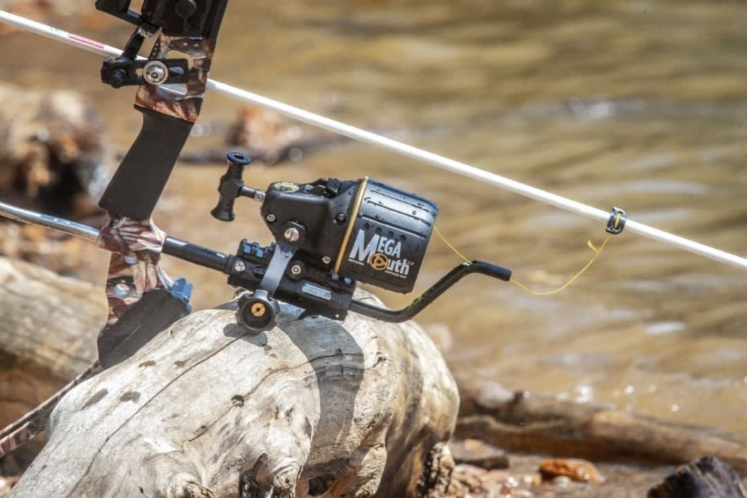 MegaMouth 2.0 Bowfishing Reel - Force Feed'em Bowfishing